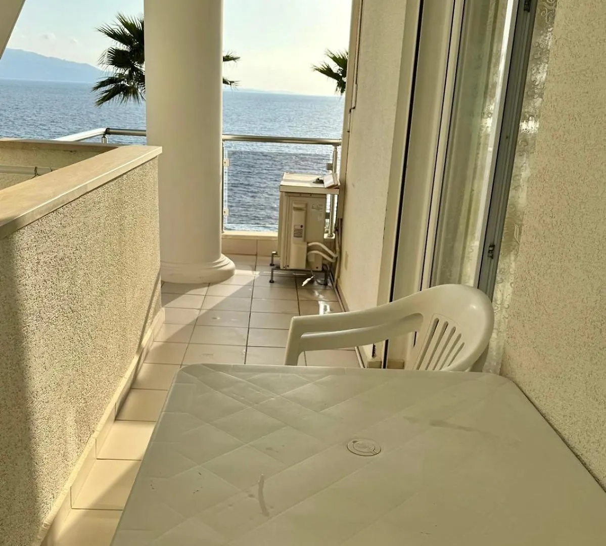 SarandëJonian Waves公寓 0*, Sarandë