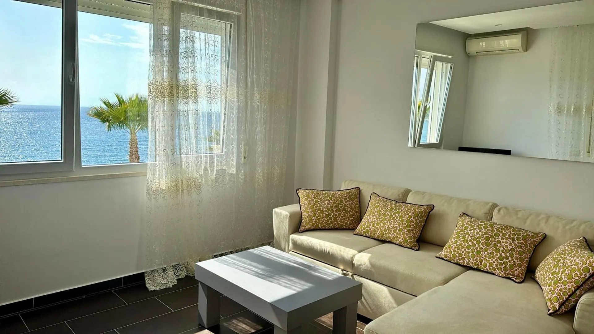 SarandëJonian Waves公寓 0*, Sarandë 阿尔巴尼亚